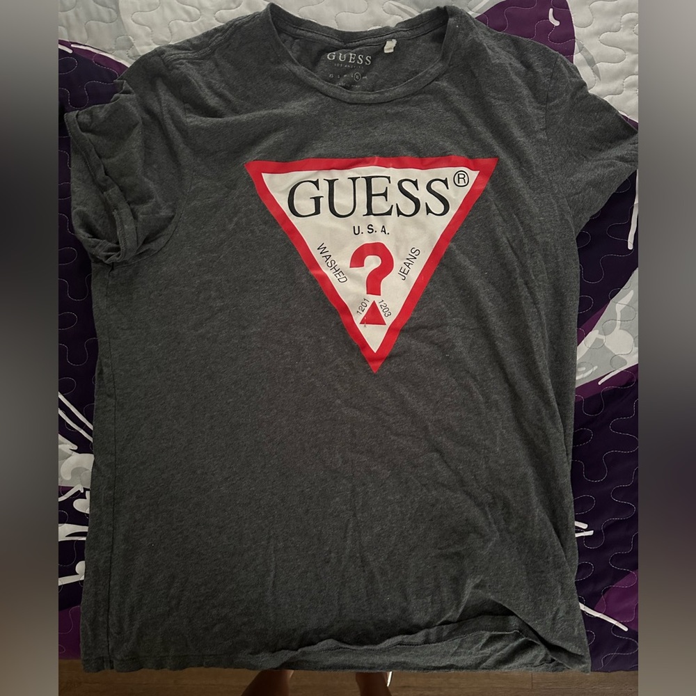 Guess T-Shirt